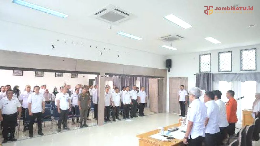 Pj Bupati Muaro Jambi Dorong Efisiensi Dan Akuntabilitas Dalam Rapat