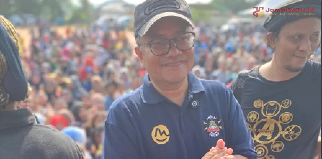 Ribuan orang mengikuti senam bahagia bersama Dr Maulana di Kenali Asam Bawah